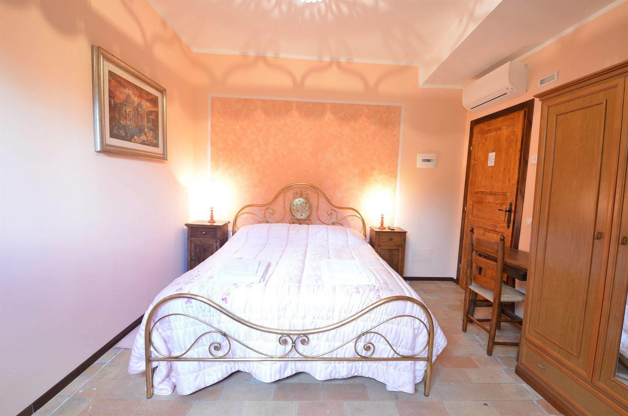 All'Ombra Di San Damiano อัสซิซี ภายนอก รูปภาพ